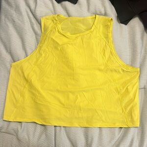 Lululemon sculpted cropped tank